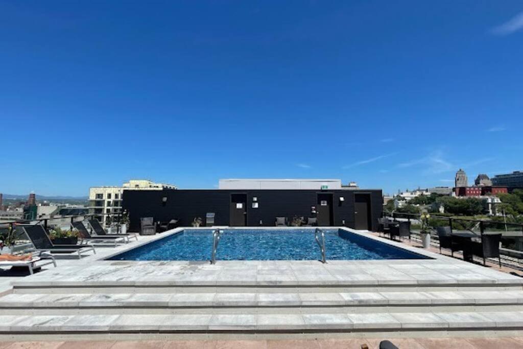 Condo Chic, Centre-Ville Piscine, Terrasse, Gym Quebec City Luaran gambar