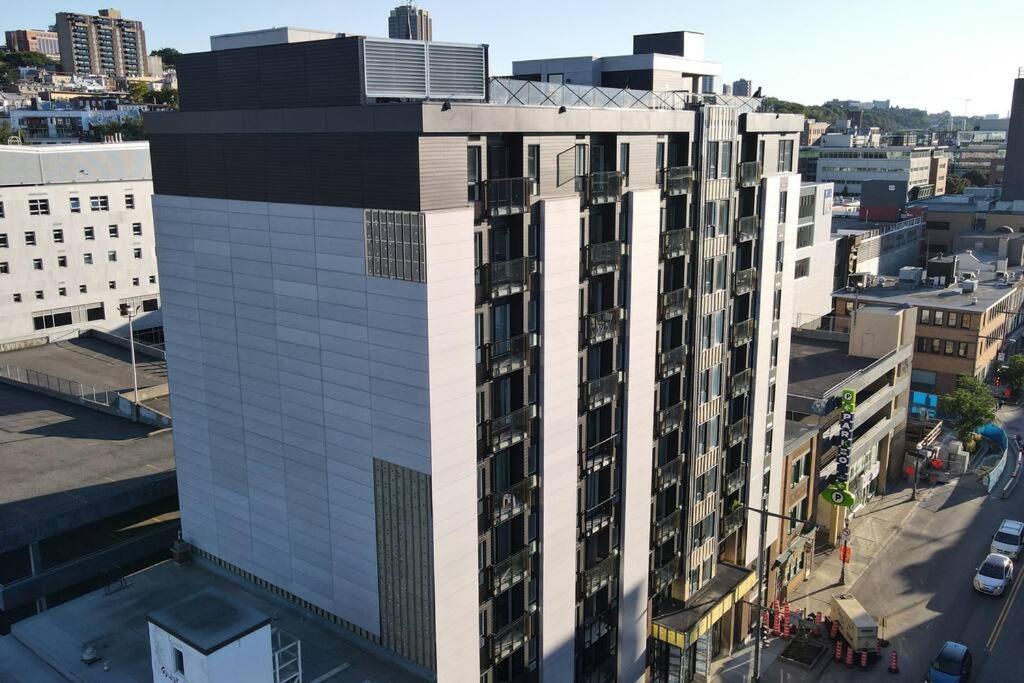 Condo Chic, Centre-Ville Piscine, Terrasse, Gym Quebec City Luaran gambar